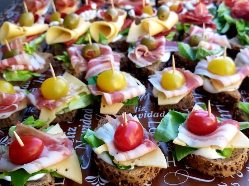 Kanapei, Rolati, Peciva i&nbsp;Tortilje